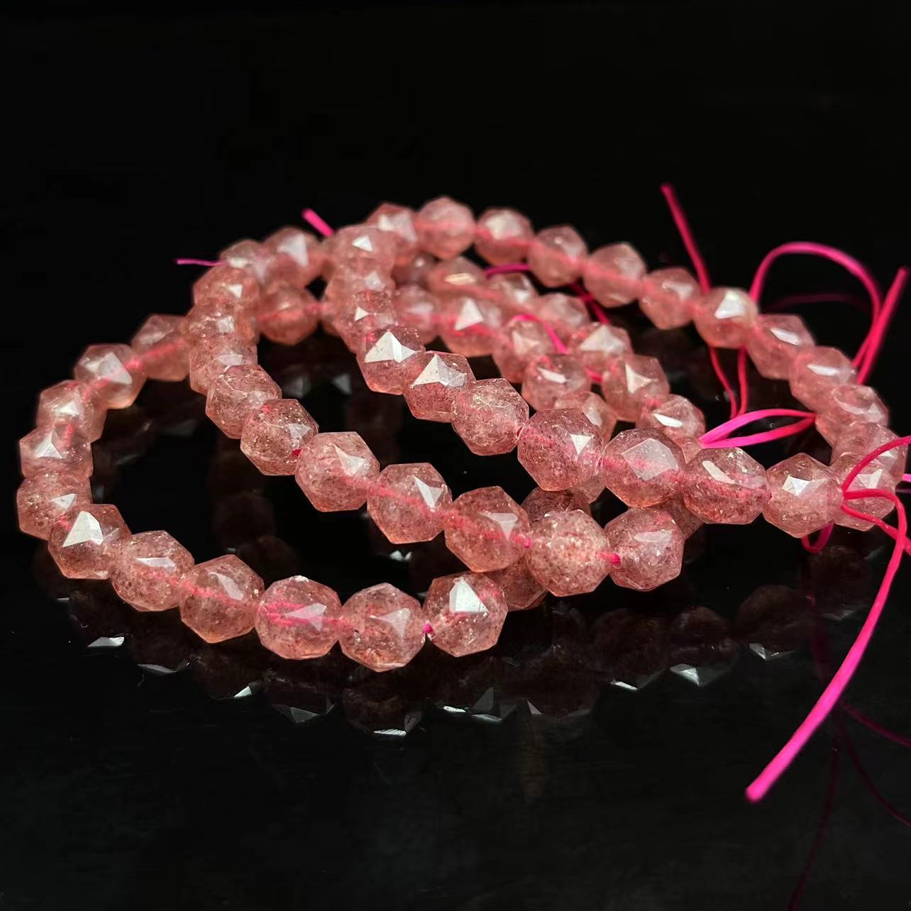 Natural Strawberry Quartz Star Faceted Crystal Healing Stretch Beads Bracelet 8mm 10mm