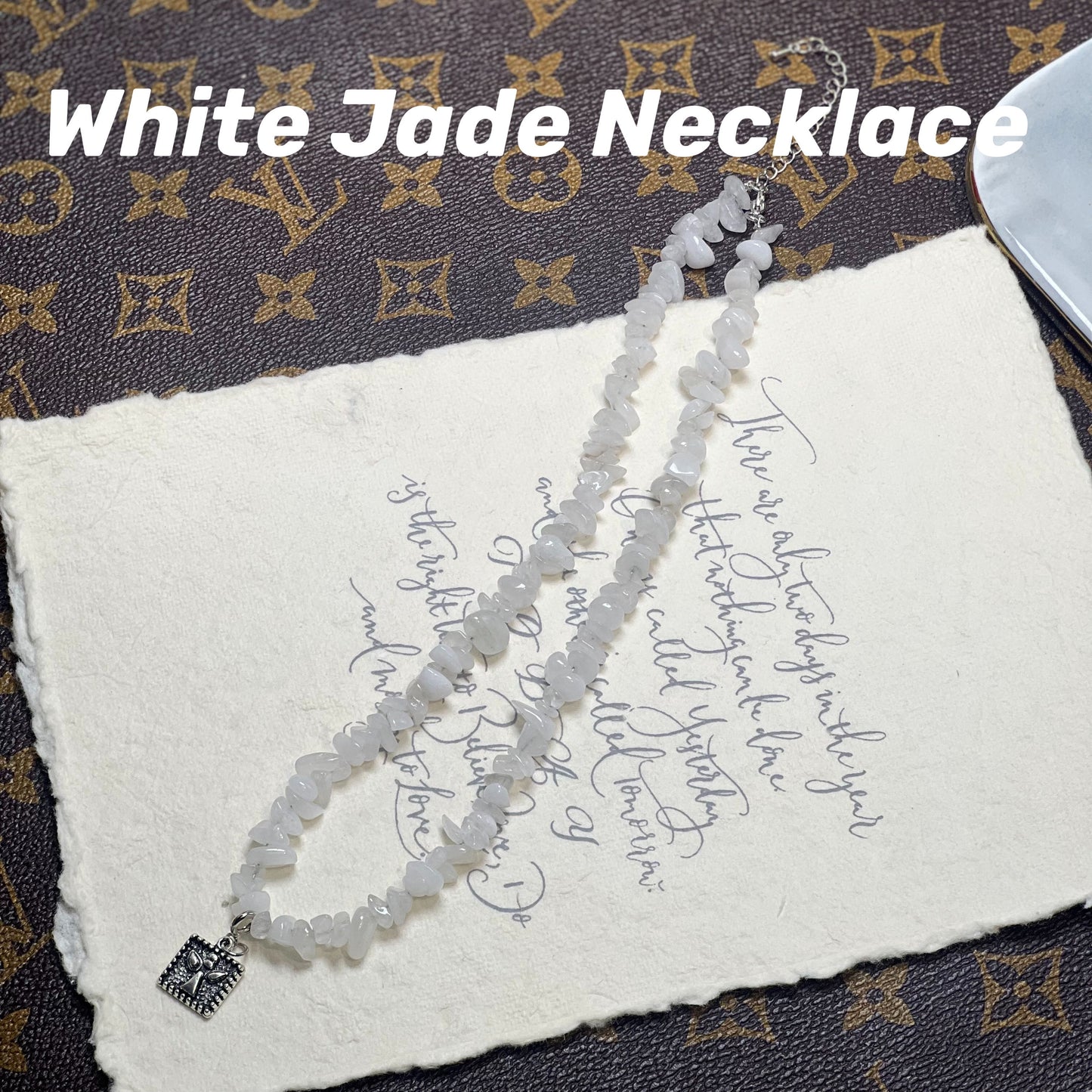 Natural White Agate Chips Necklace Ajustable